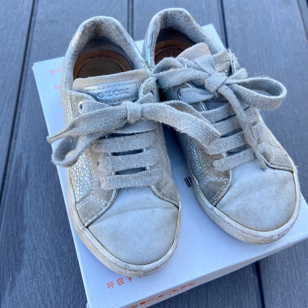 Geox sneakers- size 10 US/27 EU